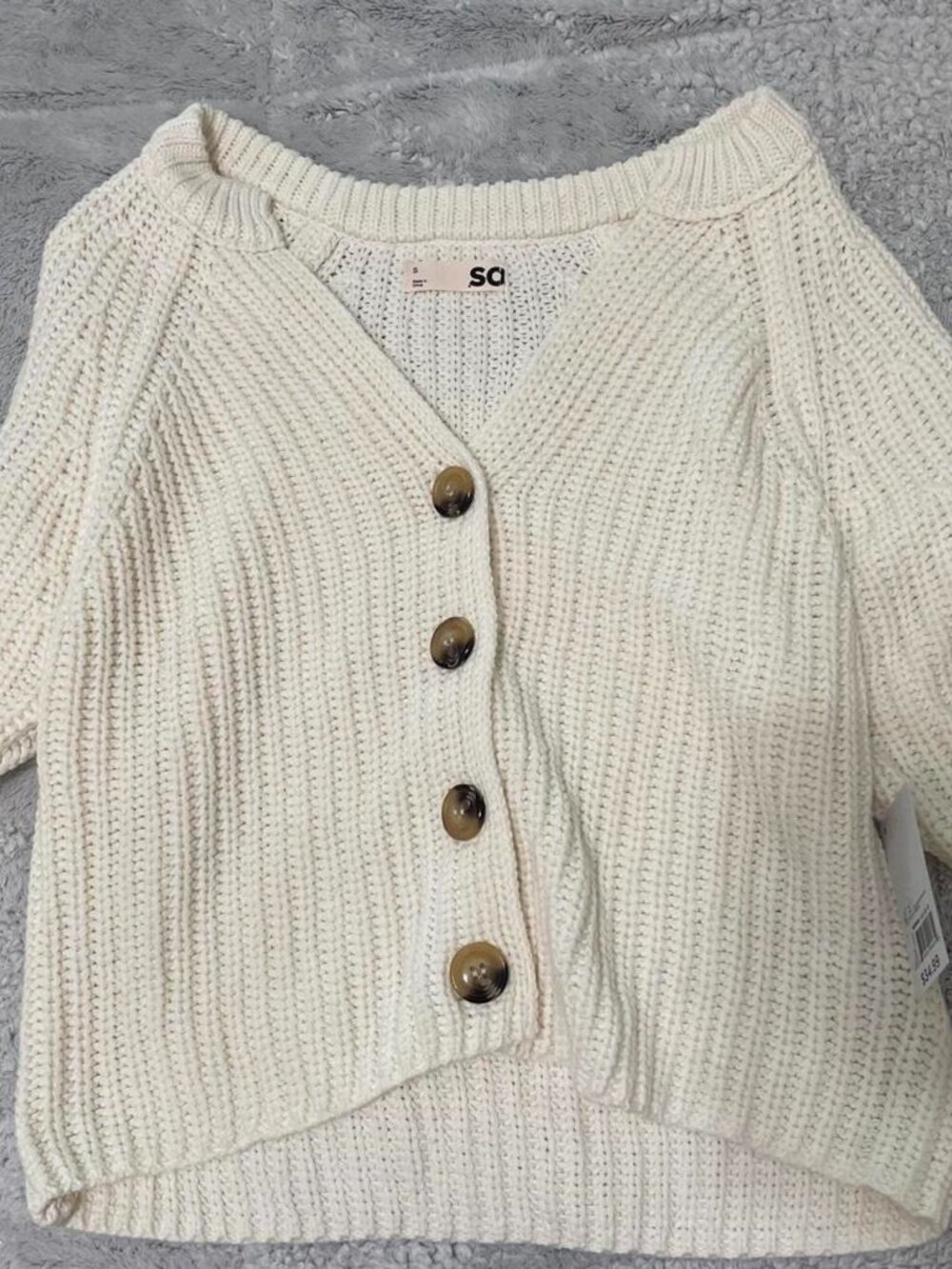 SO Cream Chunky Knit Cropped Cardigan V‑Neck Button Sweater NWT